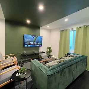  Holiday home 2br In The Heart Of Hollywood -br5
