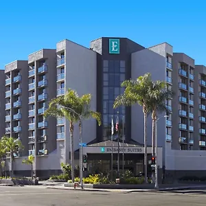 3* Отель Embassy Angeles - International Airport/north