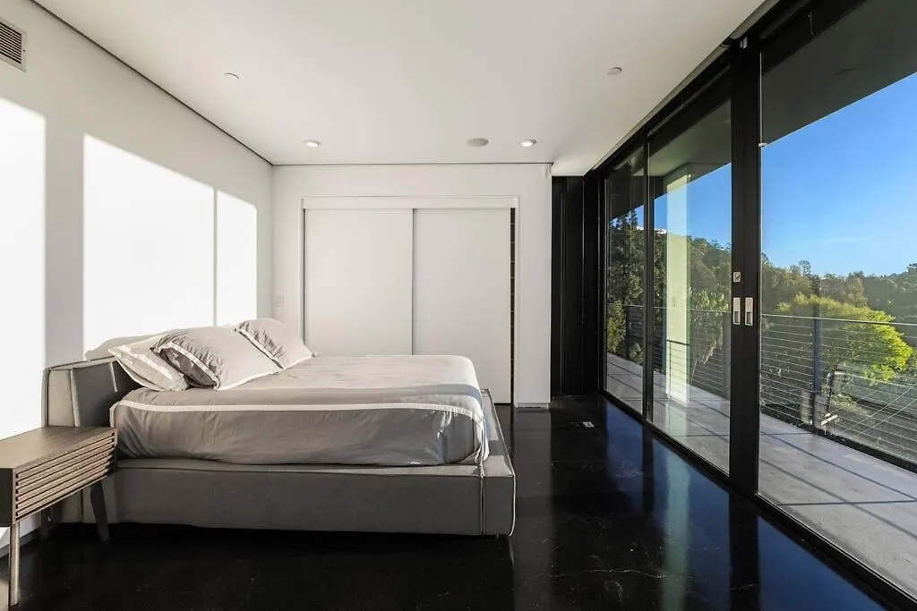 Luxurious Glass Mansion With Pool, Jacuzzi, Sauna Los Angeles 0*,  United States